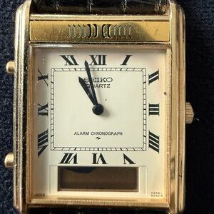 Seiko Gold Rectangular Quartz Watch